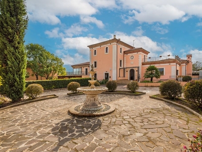 Hotel di lusso di 1000 mq in vendita Contrada Sant'Esdra, Pontecorvo, Frosinone, Lazio