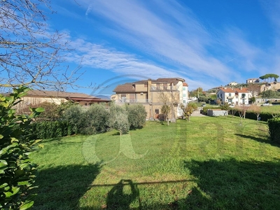 Villa singola in Via Santa Lucia, Rocca d'Arce, 25 locali, 5 bagni