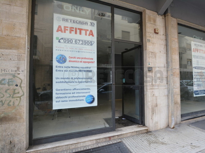 Negozio+magazzino Messina