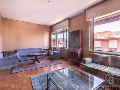 Appartamento in Vendita a Roma, zona Balduina Montemario Trionfale Camilluccia, 650'000€, 160 m²