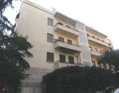 Appartamento in Vendita in Via Amalfi 1 a Genova