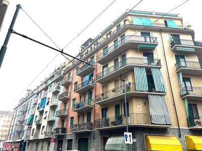Appartamento in Vendita in Via Bibiana 56 a Torino