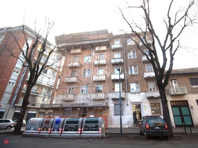 Appartamento in Vendita in Via Breglio 33 a Torino