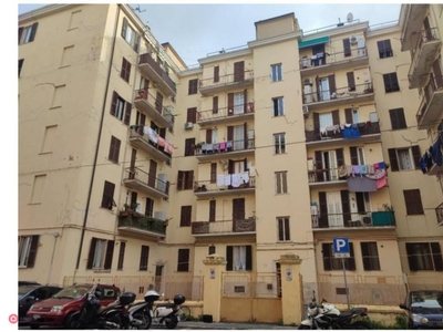 Appartamento in Vendita in Via Enrico Porro a Genova