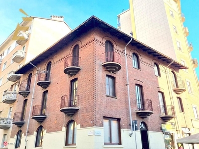 Appartamento in Vendita in Via Frassineto 4 a Torino