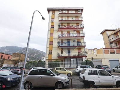 Appartamento in Vendita in Via Gaetano di Pasquale 6 a Palermo