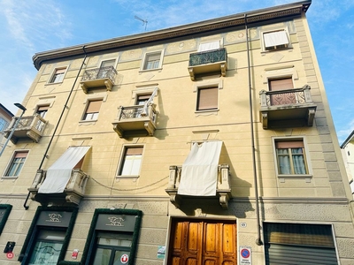 Appartamento in Vendita in Via Monte Rosa 69 a Torino