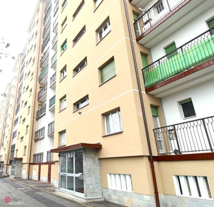 Appartamento in Vendita in Via Plava a Torino