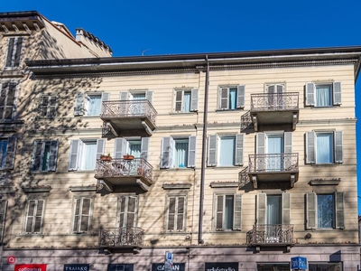 Appartamento in Vendita in Via san massimo 48 a Torino