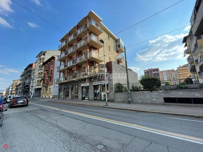 Appartamento in Vendita in Via Venarìa 63 a Torino