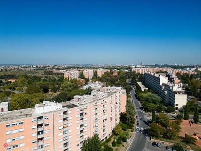 Appartamento in Vendita in Viale dei Caduti per la Resistenza 260 a Roma