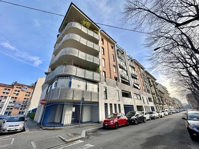 Appartamento in Via Urbino, Torino (TO)