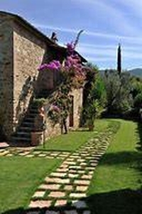 Casa indipendente con giardino, Calci castelmaggiore