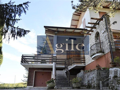 Villa nuova a Ascoli Piceno - Villa ristrutturata Ascoli Piceno