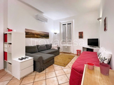 Appartamento in affitto a Bologna via Mascarella
