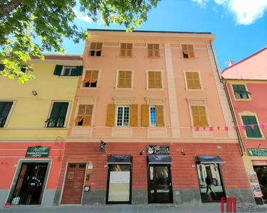 Appartamento in Vendita in Piazza Enrico Tazzoli a Genova