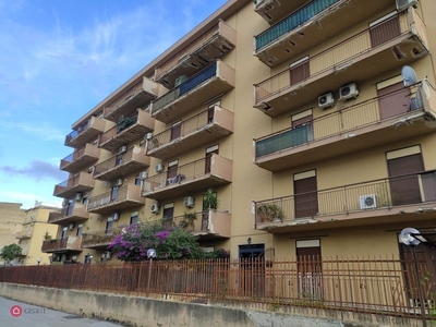 Appartamento in Vendita in Via CIALDINI ENRICO a Palermo