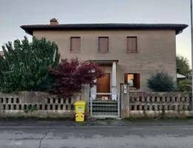 Appartamento in Vendita in Via Giacomo Leopardi a San Stino di Livenza