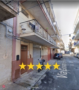 Appartamento in Vendita in Via Giovanni E Pestalozzi a Palermo