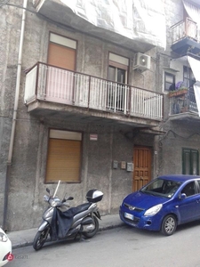 Appartamento in Vendita in Via San Martino a Palermo