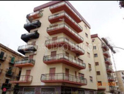 Appartamento in Vendita in Via Silvio Pellico a Palermo