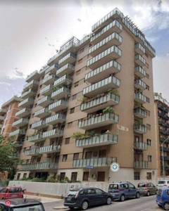 Appartamento in Vendita in Via Trinacria 52 a Palermo