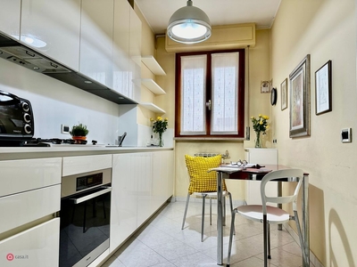 Appartamento in Vendita in Viale Faenza 14 a Milano
