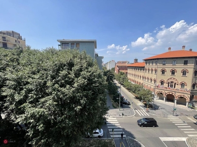 Appartamento in Vendita in Viale Teodorico 19 a Milano