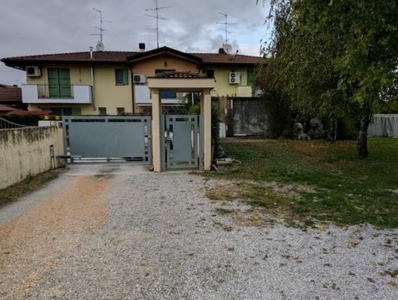 casa in vendita a Montereale Valcellina