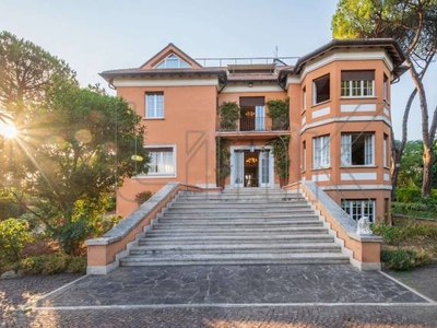 Casa in vendita in Roma, Italia