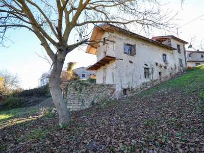 Casa indipendente 4 locali di 120 m² in Camerana