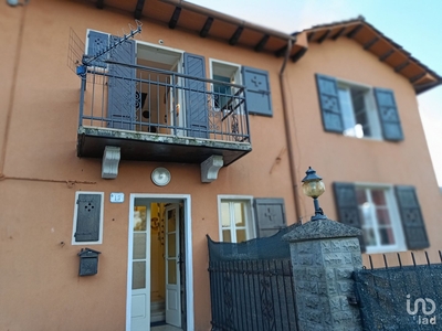 Casa indipendente 5 locali di 163 m² in Corniglio