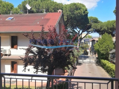 Casa Indipendente in affitto a Cervia viale Vittorio Veneto, 7