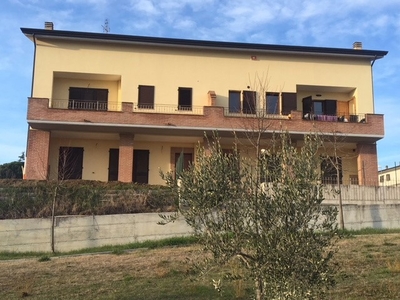 Trilocale in Vendita a Perugia, 155'000€, 85 m²