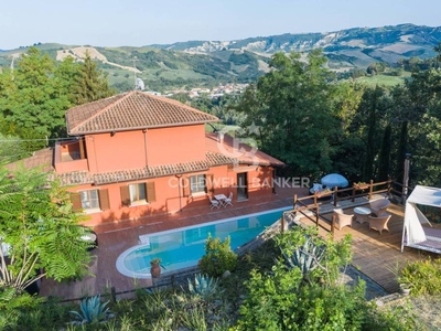 Villa in affitto a Montescudo-Monte Colombo via Gaiano, 3