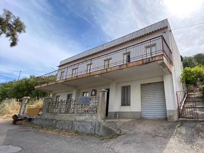 villa indipendente in vendita a Gioiosa Marea