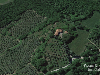 Casa indipendente in Strada Vic. della Montagna - Cetona