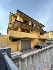 Casa singola in vendita a Vigevano Pavia