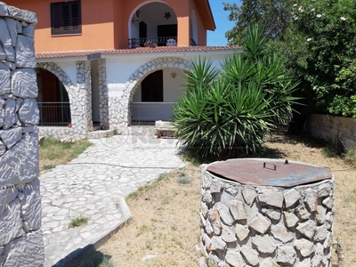 Villa a schiera in VIALE DEI LIDI - Siracusa