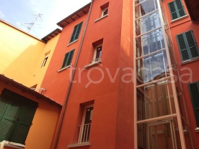 Appartamento in vendita a Imola piazza del Duomo