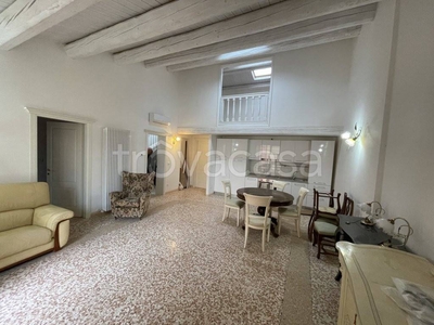 Appartamento in vendita a Imola via Nino Bixio