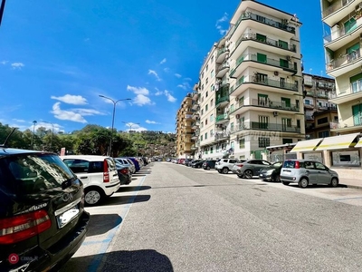 Appartamento in Vendita in Piazza Gabriele D'Annunzio 16 a Napoli