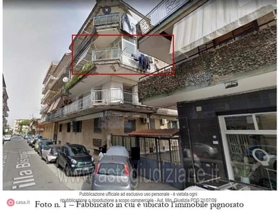 Appartamento in Vendita in Via Villa Bisignano 52 a Napoli
