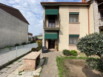 Casa indipendente con giardino a Pojana Maggiore