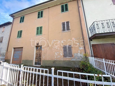 Casa Indipendente in vendita a Castiglione dei Pepoli via Provinciale, 150