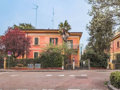 Casa Indipendente in vendita a Imola via Torquato Tasso