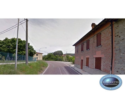 Intero Stabile in vendita a Castel San Pietro Terme via Viara, 3