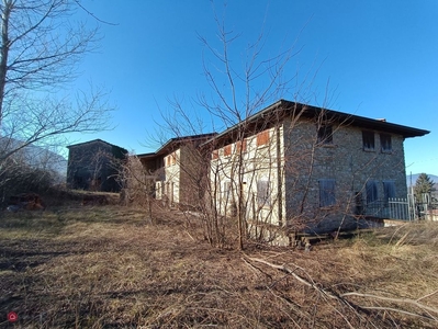 Palazzo in Vendita in Strada Sasso, 36 a Neviano degli Arduini