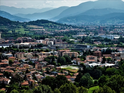 Stabile/Palazzo con terrazzo, Bergamo villaggio sposi