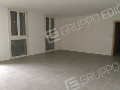 Trilocale con terrazzo a Russi